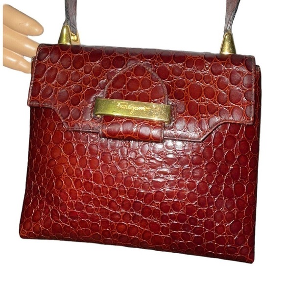 Salvatore Ferragamo "Vara" MINI Flap Crossbody Shoulder Bag - Picture 2 of 16